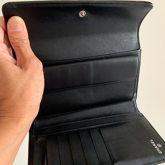 Chanel Wallet - Picture 4 of 8